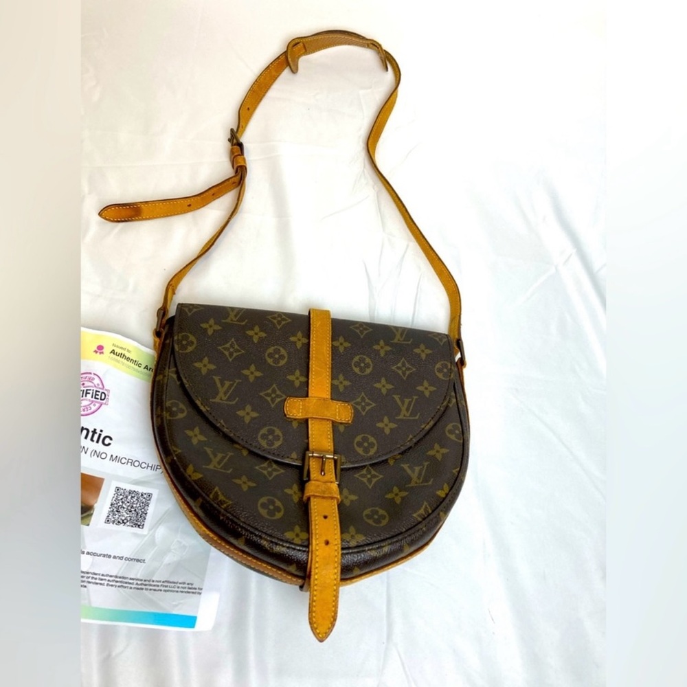 Louis Vuitton Brown and Tan Crossbody Bag - Picture 2 of 10